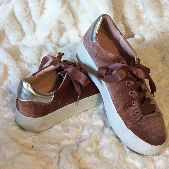 Steve Madden Blush Velvet Sneakers - Picture 2 of 5